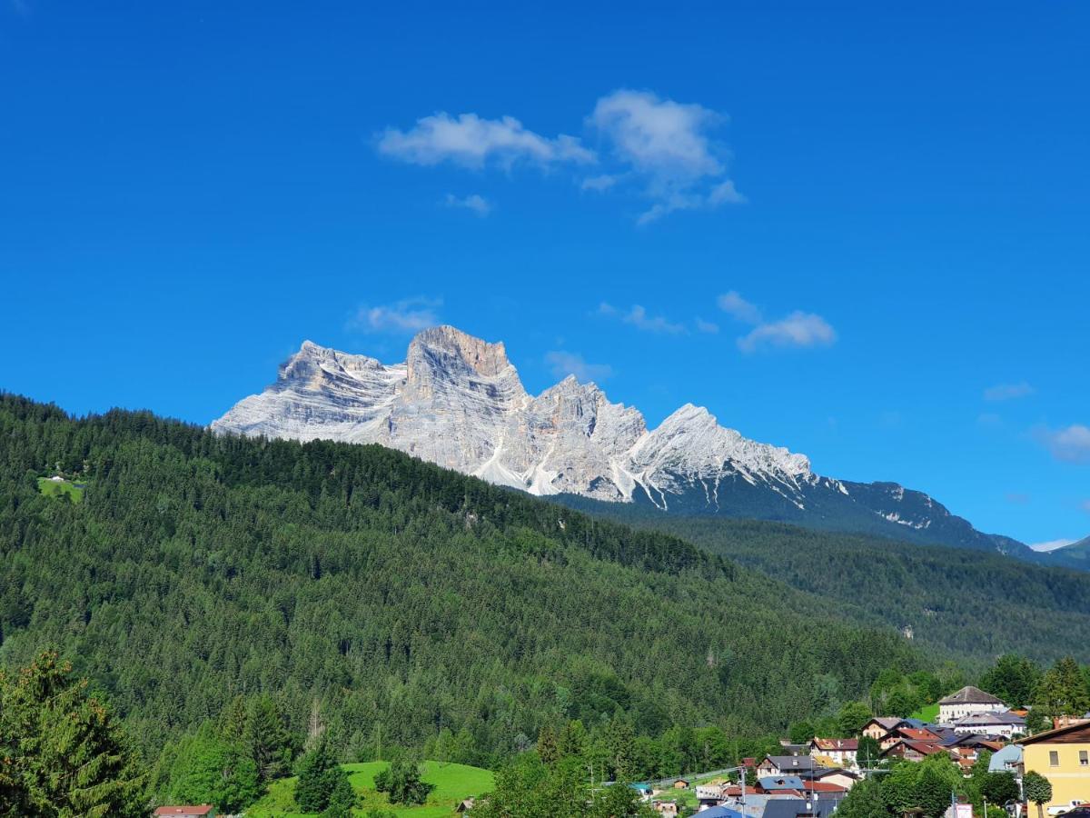 Vodo CadoreAccogliente Attico Vista Dolomitiアパートメント エクステリア 写真