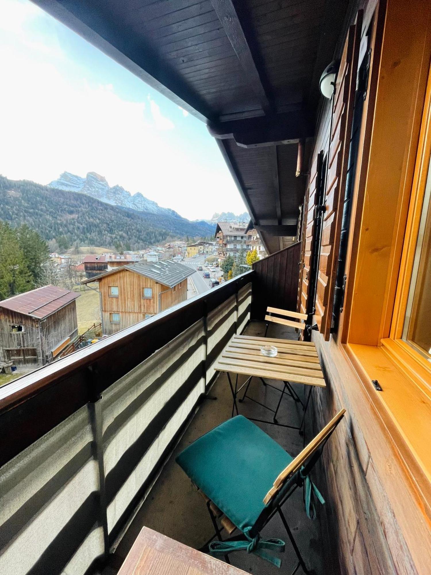 Vodo CadoreAccogliente Attico Vista Dolomitiアパートメント エクステリア 写真